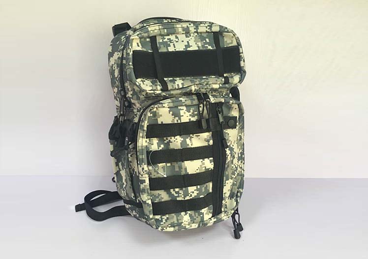 运动+休闲+学生背包