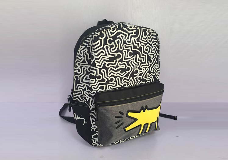 运动+休闲+学生背包